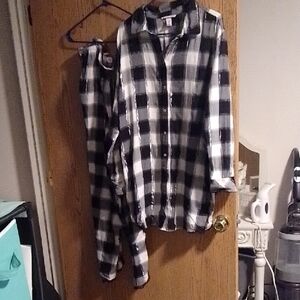 Victoria's Secret Plaid Pajamas Can Be Worn As Nightshirt Or With Pants